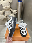 Sneakers White & Black Skater Style 2023