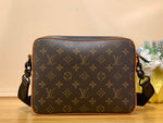 Shoulder Bag Trio Classic Monogram