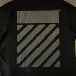 T-Shirt Black & Grey Details