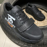 Sneakers Black & Side Logo 2024