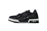 Sneakers Trainer Style Black & Squares 2024