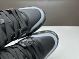 Sneakers Black & Squares 2024