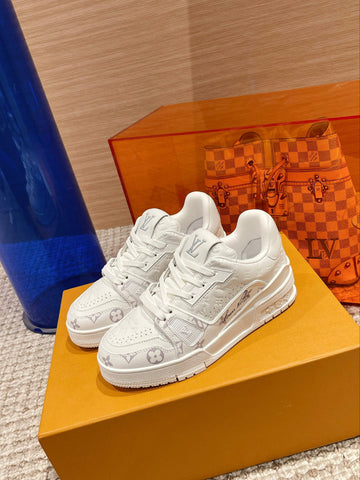 Sneakers Full White & Monogram 2023