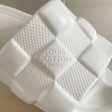 Slides White Square Style 2024