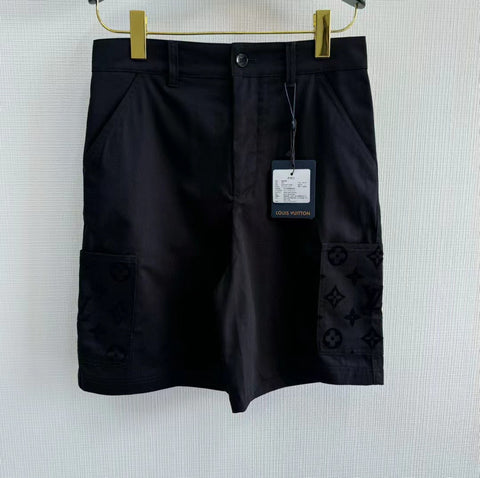 Shorts Black & Monogram Pocket 2024