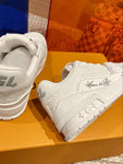 Sneakers Full White & Monogram 2023