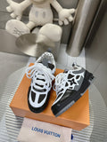 Sneakers White & Black Skater Style 2023