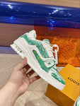 Sneakers White & Green Paint 2023