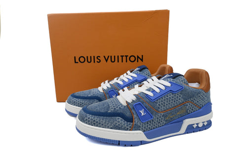 Sneakers Trainer Style Blue & Squares 2024