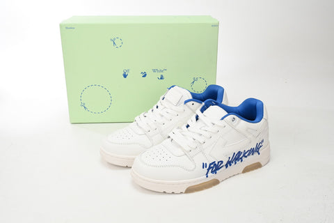 Sneakers White & Blue Writing 2023