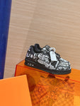 Sneakers Black & Graffiti Style 2023