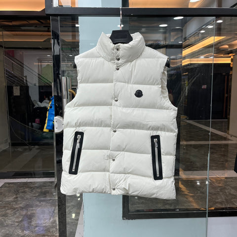 Gilet White & Leather Details 2024