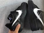 AF1 Collab completamente nero