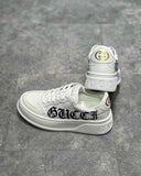 Sneakers White & Black Side Logo