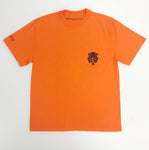 T-Shirt Orange & Dagger Logo