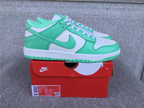 Dunk Low Green Glow