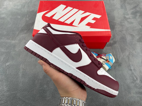 Dunk Low Dark Beetroot