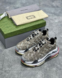 Monogramma completo Triple S Collab