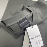 T-Shirt Grigio Scuro &amp; Loghi Ricamati