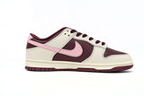 Dunk Low Valentine's Day 2023