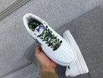 Sneakers White & Camo Logo