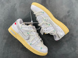 Dunk Low Collab Lotto. 1